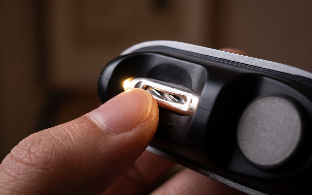 A light on the nail.